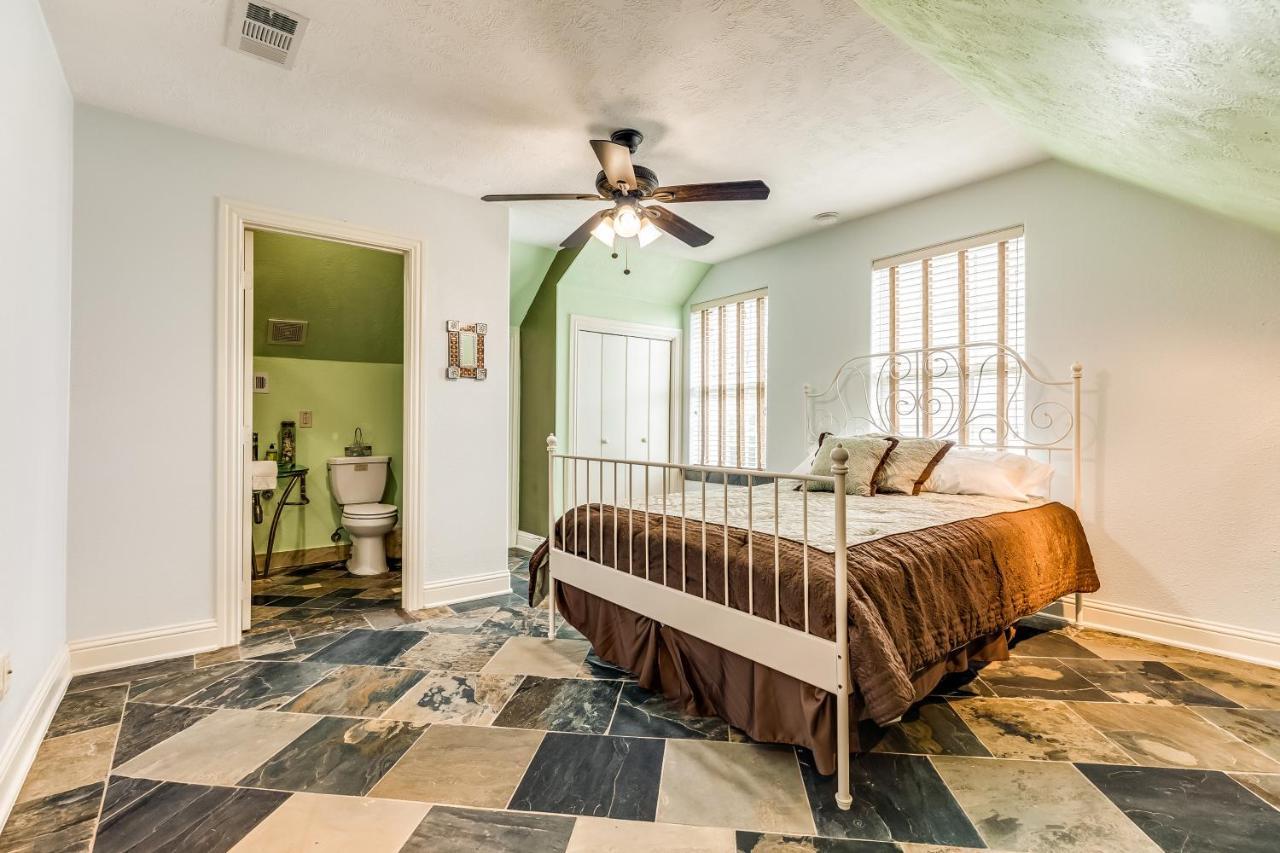 Sandcastle Retreat Galveston Bagian luar foto