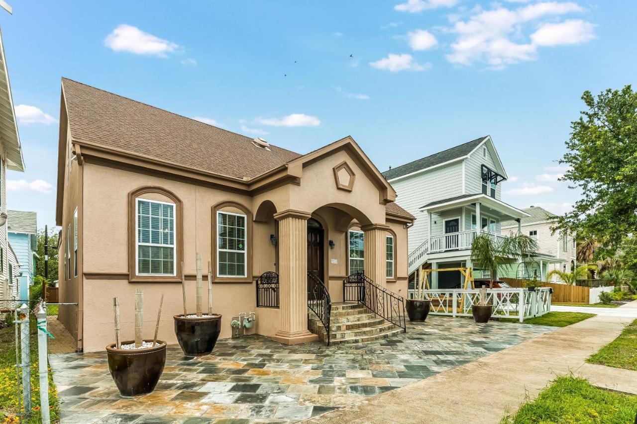 Sandcastle Retreat Galveston Bagian luar foto