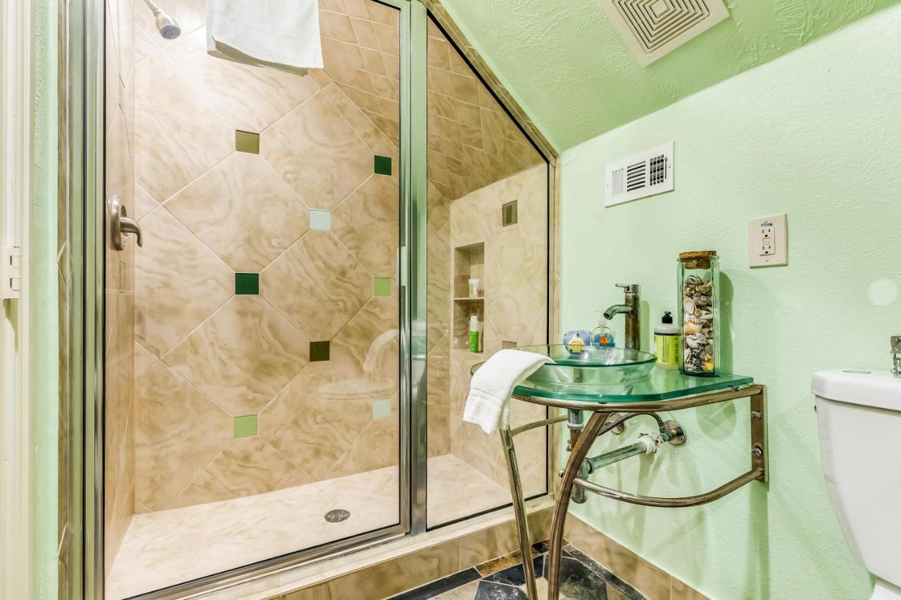 Sandcastle Retreat Galveston Bagian luar foto